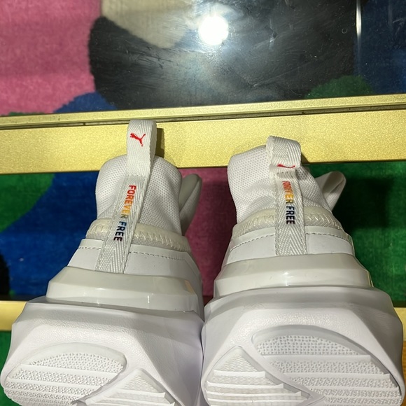 Brand new shoes for sale for women white and rainbow colours - Picture 4 of 6